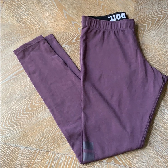 Nike Pants - NIKE “Just Do It” Purple Batik Logo Leggings M